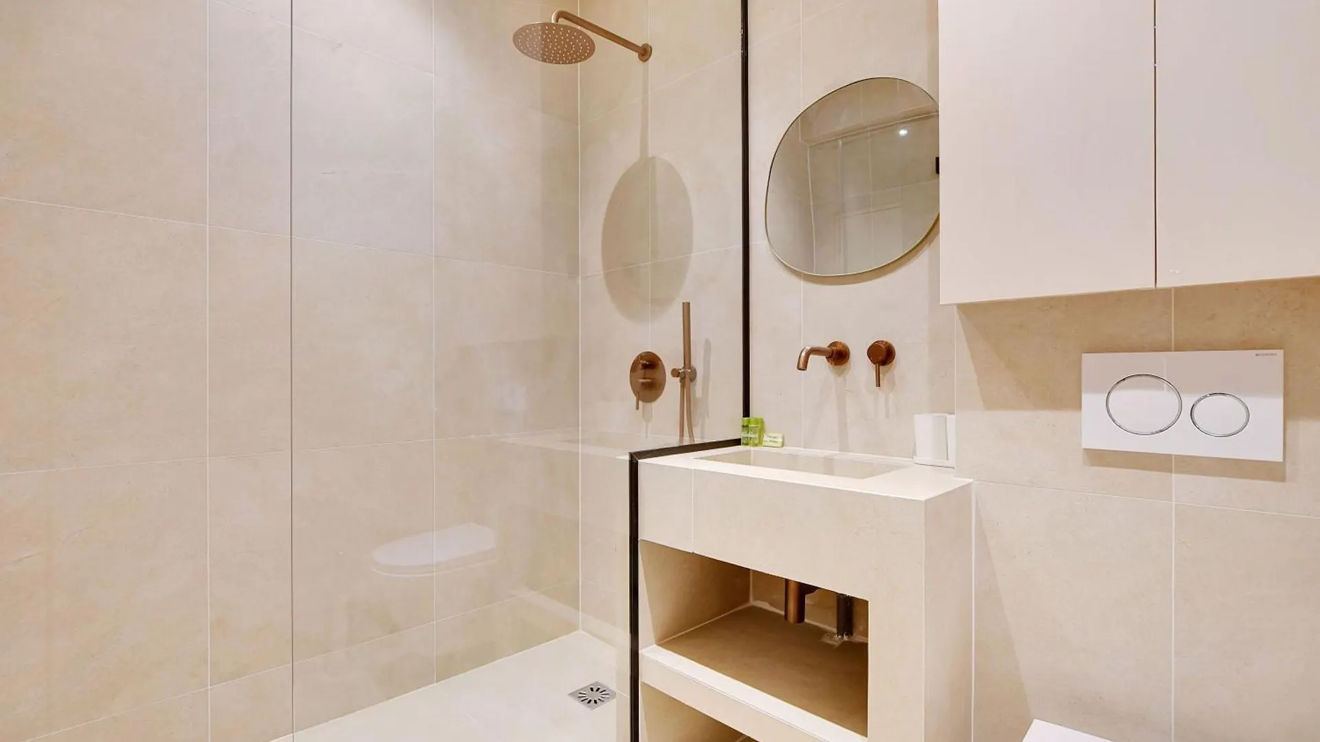 Amazing Duplex - 5Br-10P - Montorgueil Apartment Paris